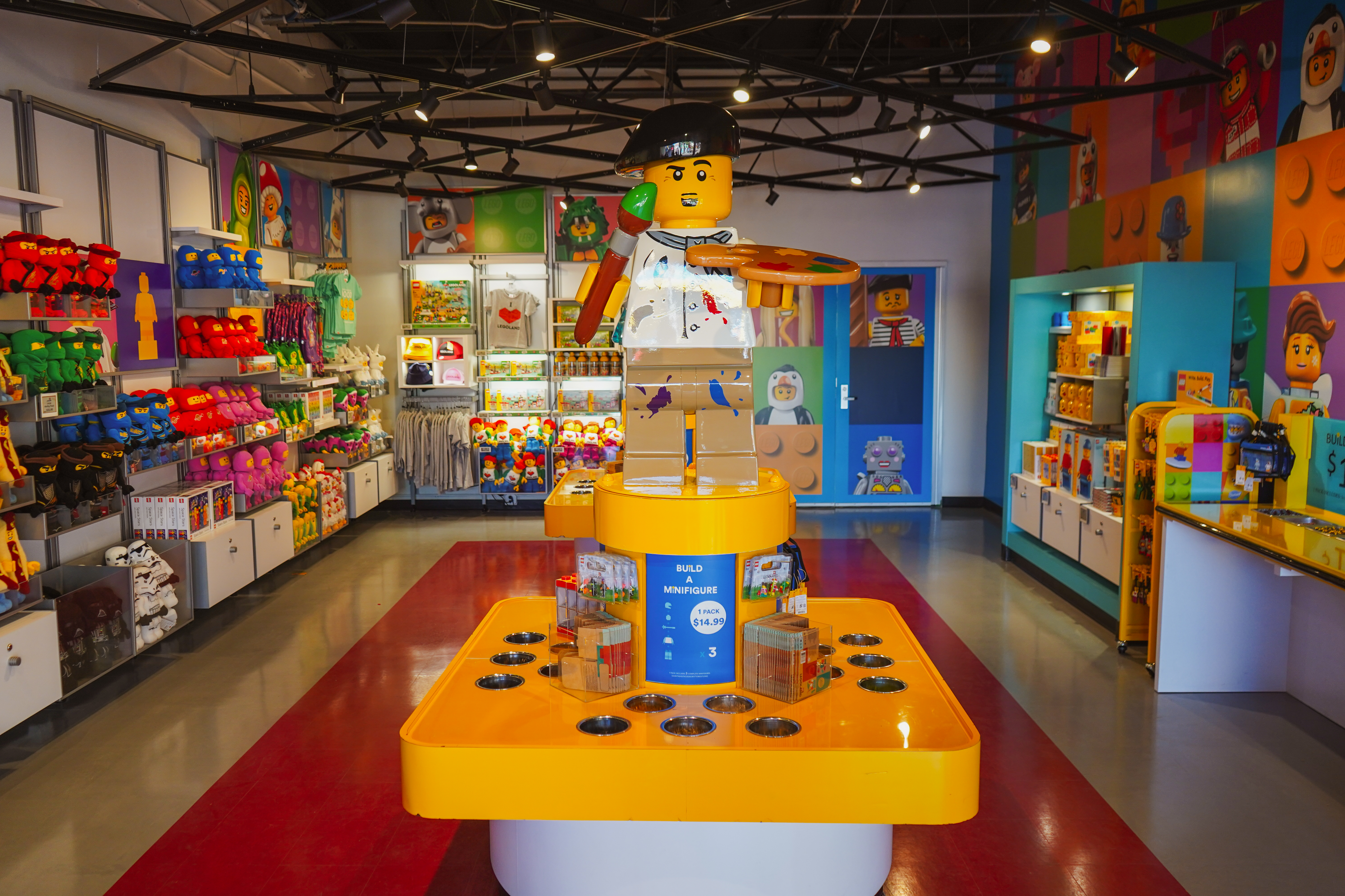 Minifigure Market at LEGOLAND California