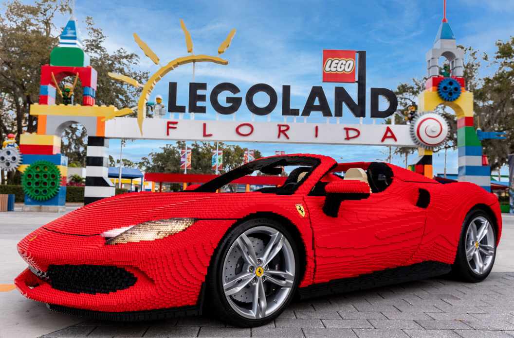 LEGO Ferrari Build & Race