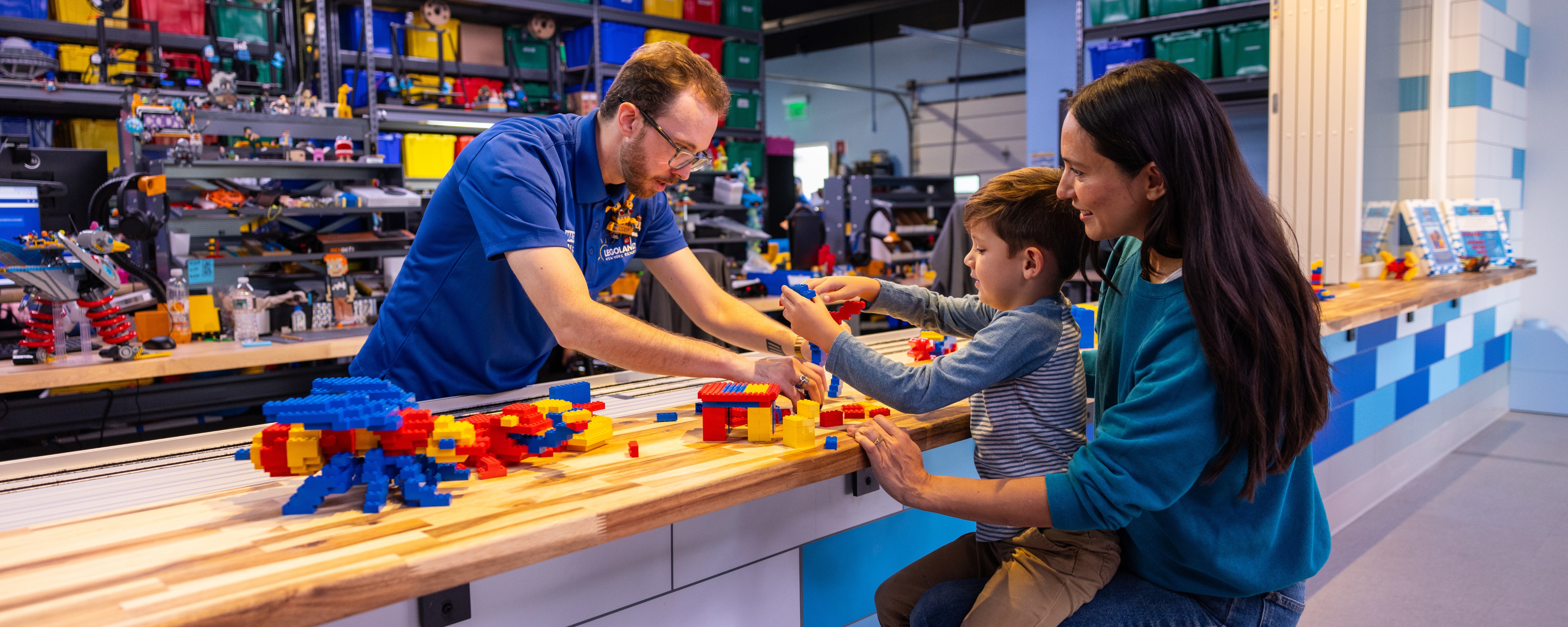 Kids Building at LEGOLAND New York